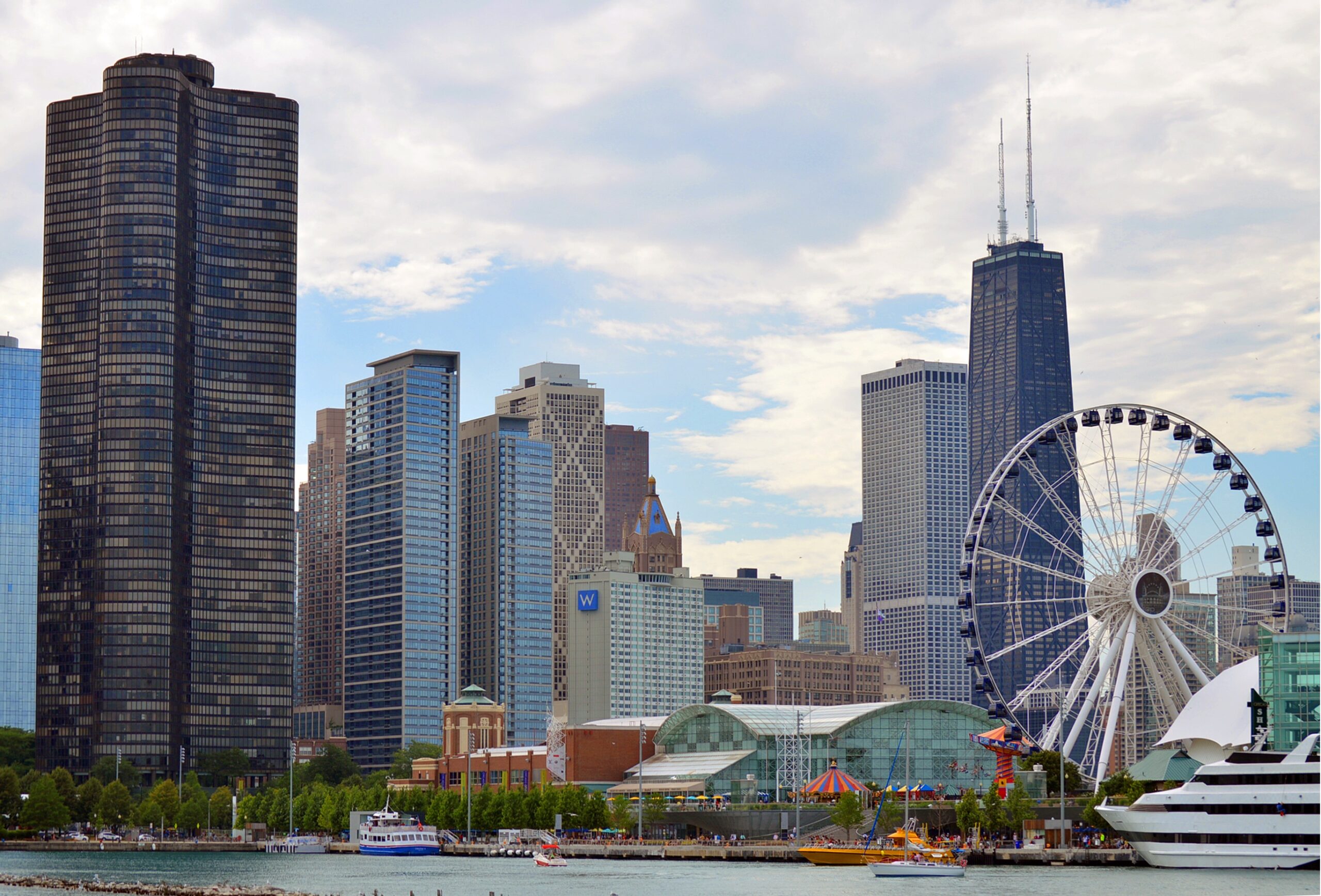 Chicago, IL skyline